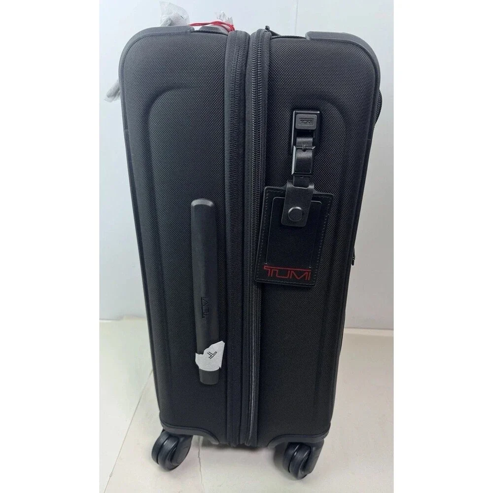 Tumi Alpha 3 International Expandable 4 Wheeled CarryOn Spinner Suitcase Luggage